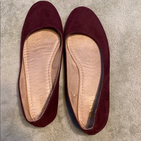Old Navy Burgundy Ballet Flats - Picture 1 of 3